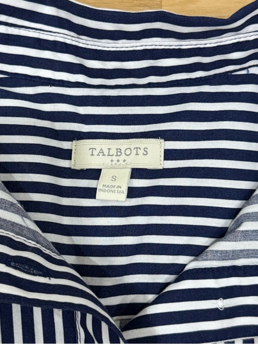 Talbots Navy and White Vertical Stripe Button-Up — Size S — Excellent Condition - Picture 6 of 10